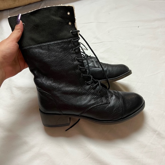 Steve Madden Leather Ankle Boots - Picture 2 of 9